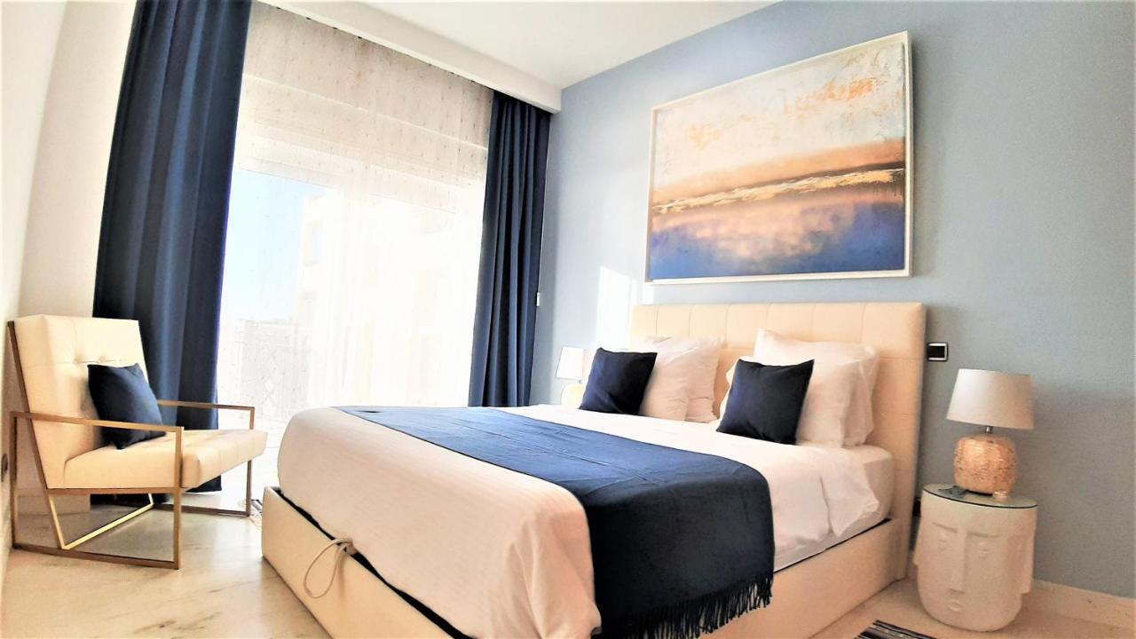 Potato Beach Apartment At Beach Front & Sea View ลากอส ภายนอก รูปภาพ